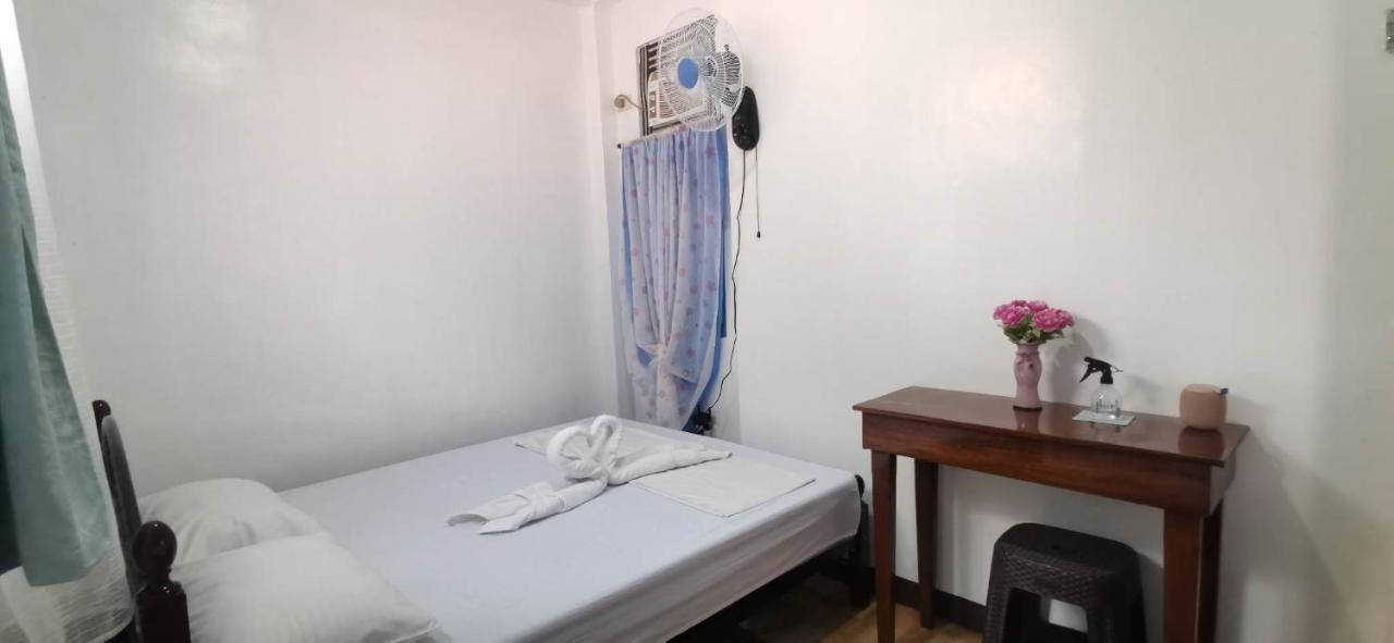 Donsol Aguluz Homestay Exteriör bild