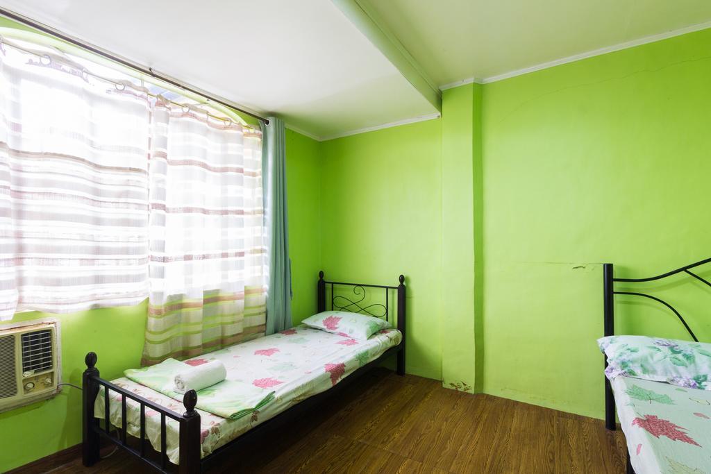 Donsol Aguluz Homestay Exteriör bild
