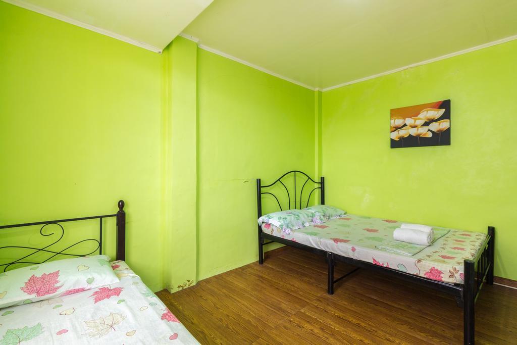 Donsol Aguluz Homestay Exteriör bild